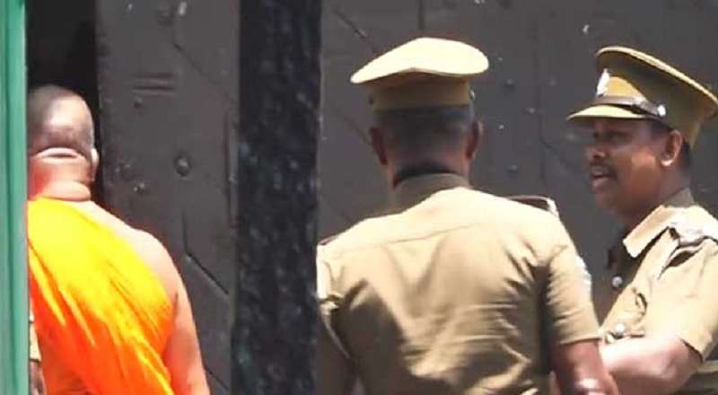 ஞானசார தேரருக்கு குற்றப்பத்திரிக்கை கையளிப்பு