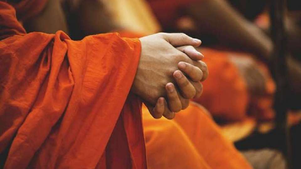 வெளிநாடுகளுக்குச் செல்லும் பௌத்த பிக்குகளுக்கு பரிந்துரை கட்டாயம் – பிரதி அமைச்சர் கமகெதர திஸாநாயக்க