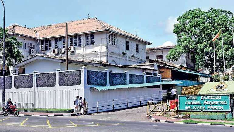 வெலிக்கடை சிறைக்கைதி உயிரிழப்பு: மூன்று சிறைக்காவலர்கள் கைது