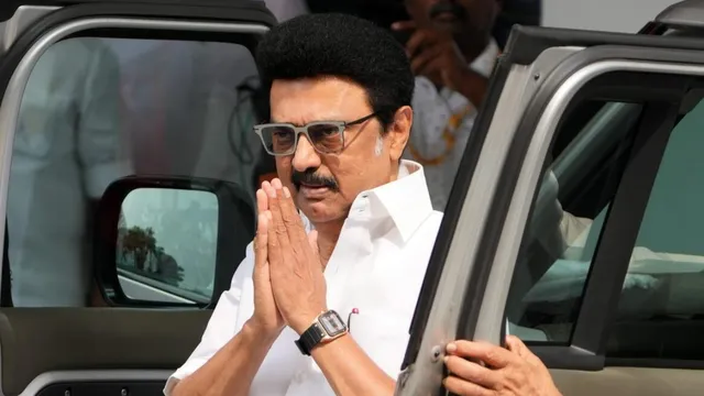 முதலமைச்சர் பதவியை ராஜினாமா செய்தார் மு.க.ஸ்டாலின்