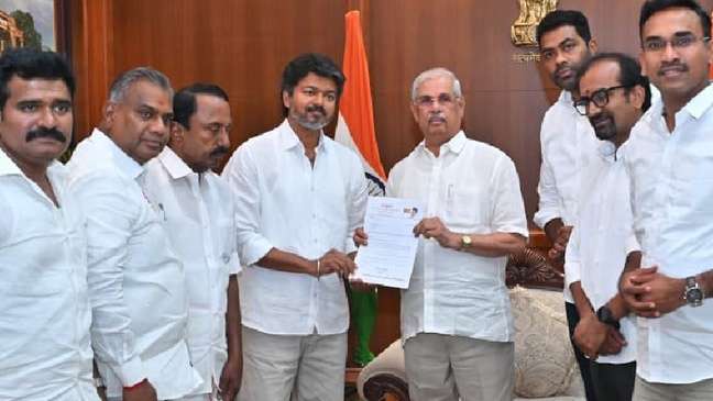 தவெக ஆட்சி அமைக்க ஆளுநர் அழைப்பு!