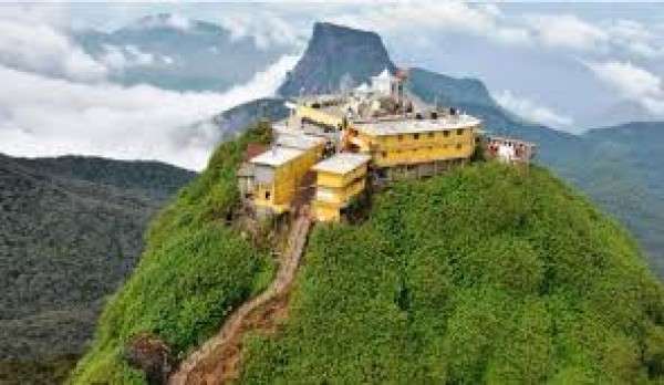 போதைப்பொருளுடன் சிவனொளிபாதமலை சென்ற 322 பேர் கைது