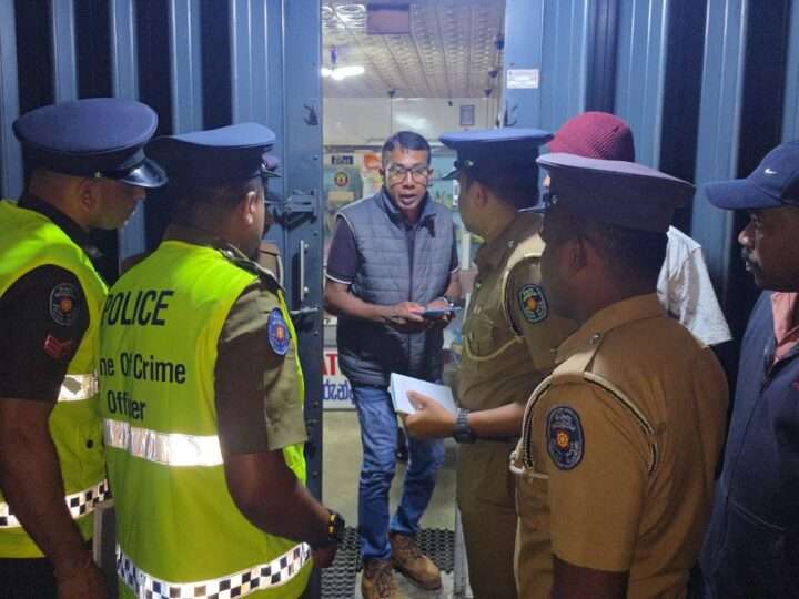 வெட்டுக்காயங்களுடன் சடலமாக மீட்க்கப்பட்ட வயோதிய தம்பதியினர் 