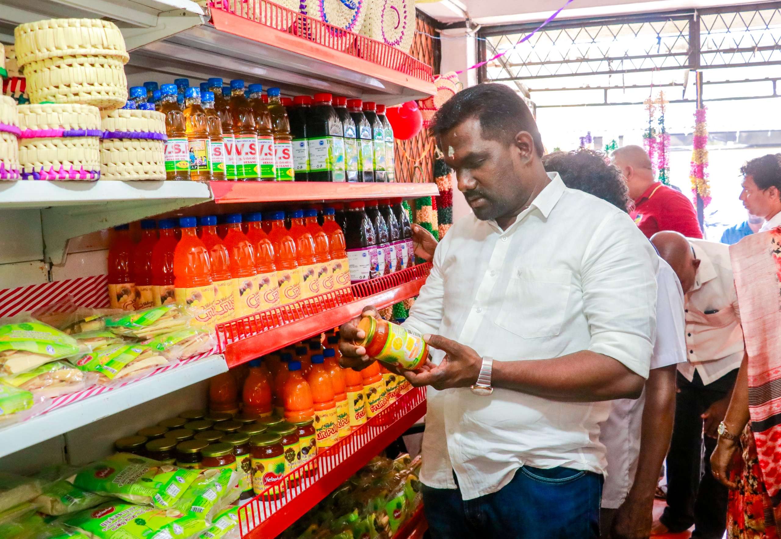 நாடே சுபீட்சம் ஆக்கும் விருட்சம் கற்பக தரு வளம்