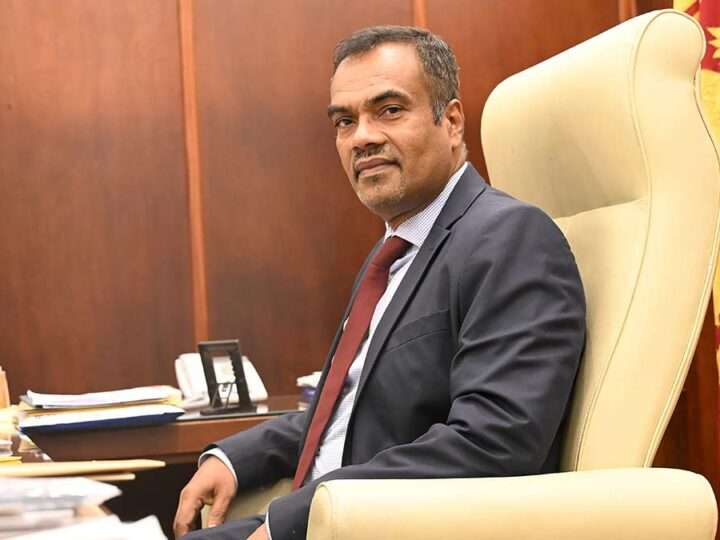 டொலருக்கு நிகரான ரூபாயின் வீழ்ச்சி பொருளாதார நெருக்கடி அல்ல