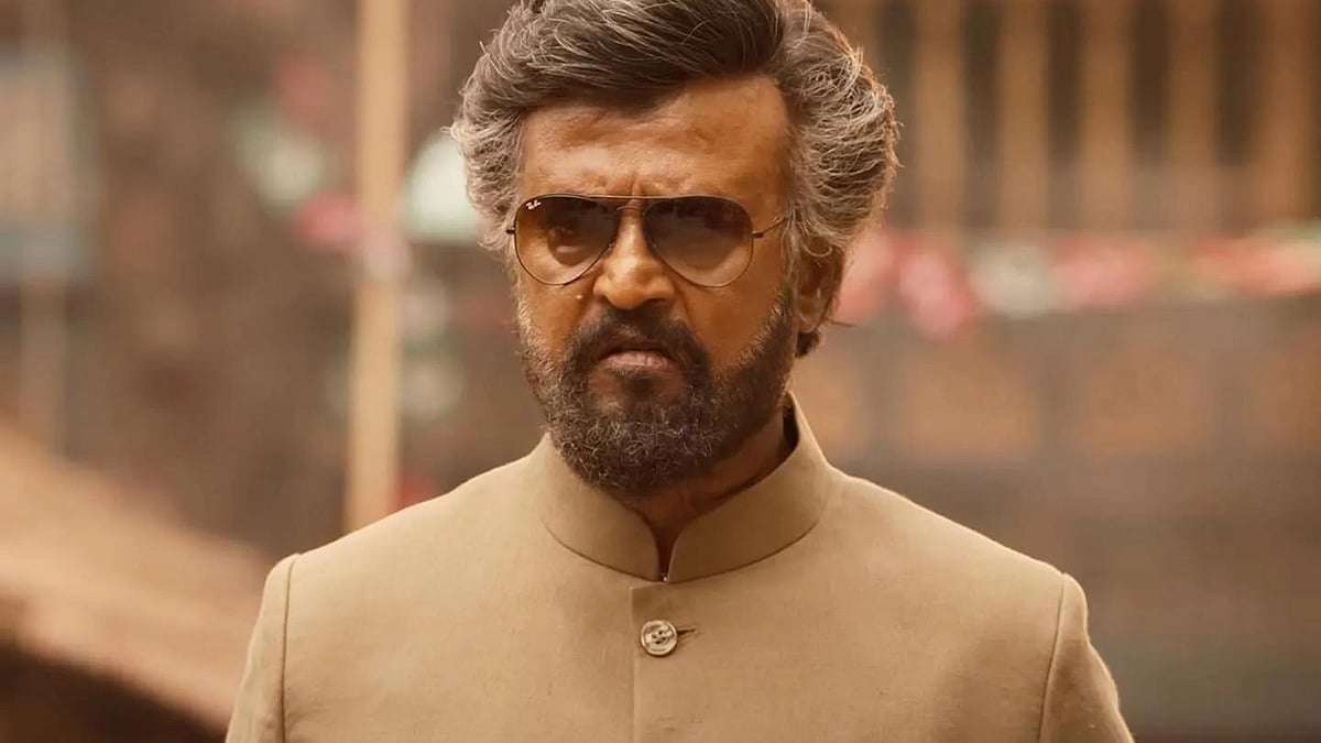 ரஜினிகாந்தை செருப்பால் அடிப்பேன் சொன்ன இயக்குநர்!