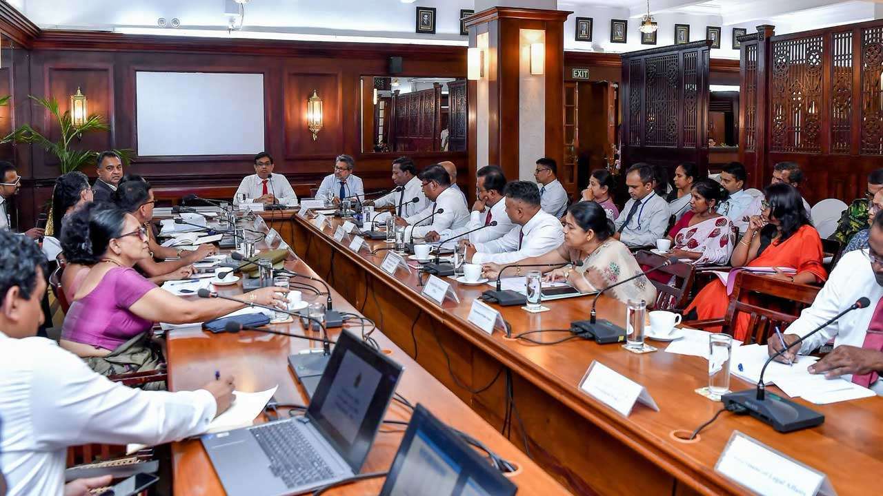 2026 வரவுசெலவுத் திட்ட முன்மொழிவுகள் குறித்து அவதானம்