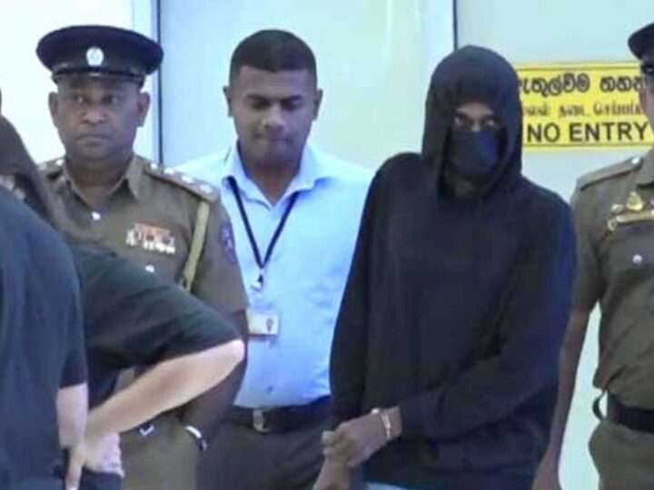 விமான நிலையத்தில் கைதானார் மாட்டியா!