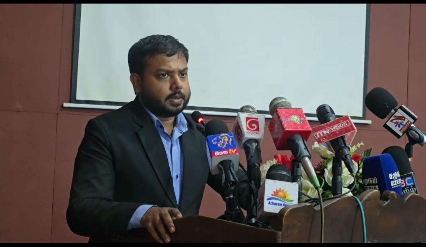 திருகோணமலையில் புலம்பெயர் பெற்றோரின் பிள்ளைகளுக்கு கல்வி உதவித்தொகை வழங்கும் விழா