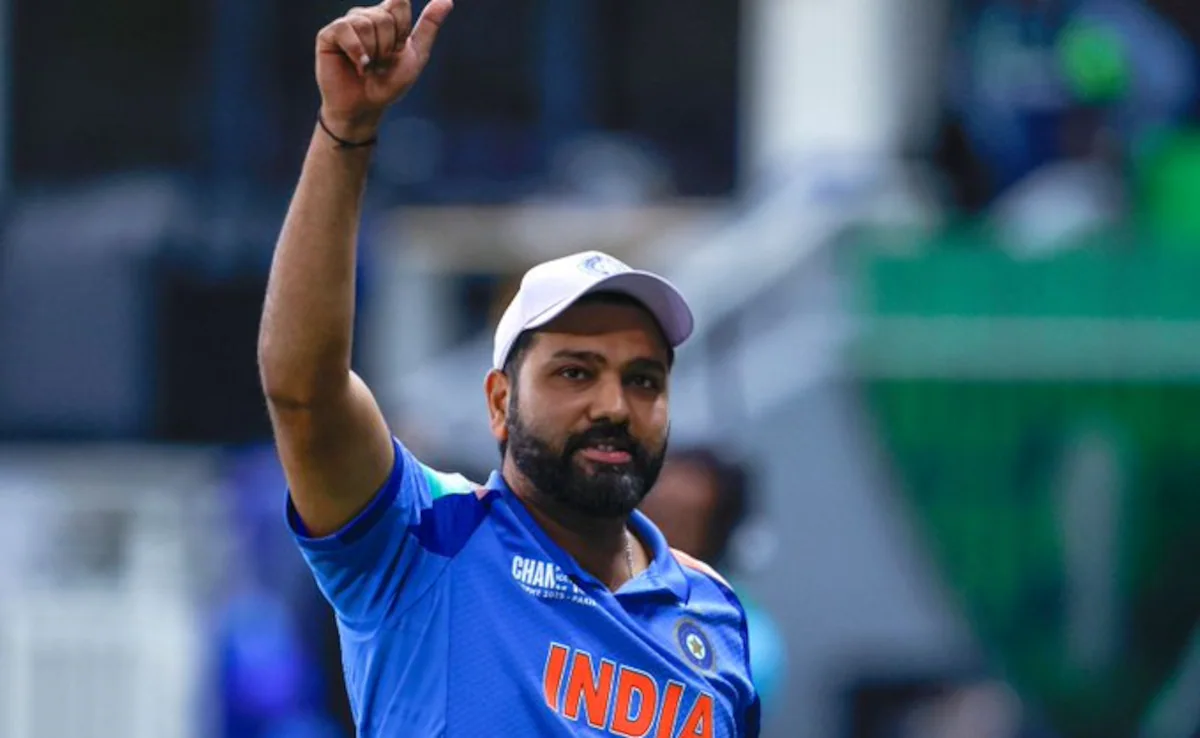 வரலாற்று சதத்துடன் ஓய்வு வதந்திகளுக்கு முற்றுப்புள்ளி வைத்த ரோகித்