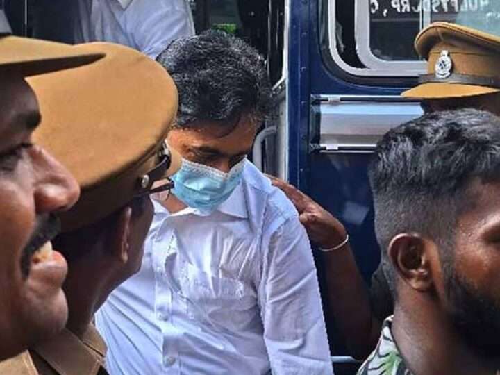 ரகித, சரித் உள்ளிட்ட மூவர் நீதிமன்றுக்கு