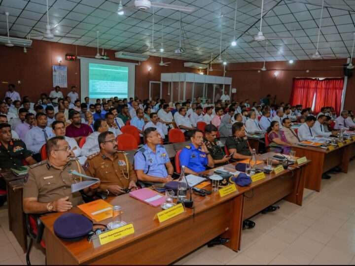 திருகோணமலை மாவட்ட ஒருங்கிணைப்புக் குழுவின் கூட்டம்