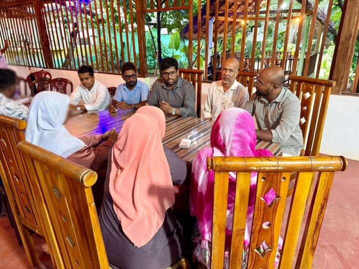 கல்முனை வைத்தியசாலையில் ஆடை விவகாரம்: மனித உரிமைகள் ஆணைக்குழுவில் முறைப்பாடு!