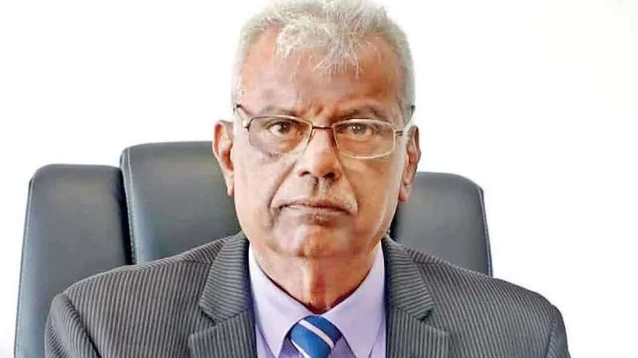 ரவி செனவிரட்னவுக்கு எதிரான வழக்கு ஒன்றுக்கு இடைக்கால தடை