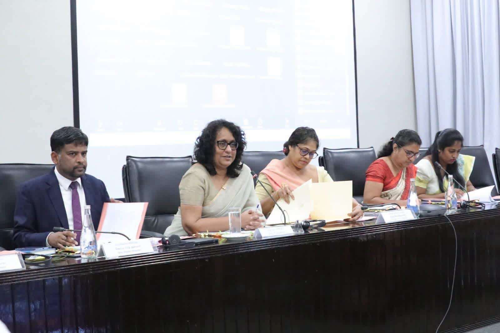 தரமான கல்விக்காக ஆசிரியர் சேவை மற்றும் உயர்கல்வித் துறையைவலுப்படுத்த நடவடிக்கை!