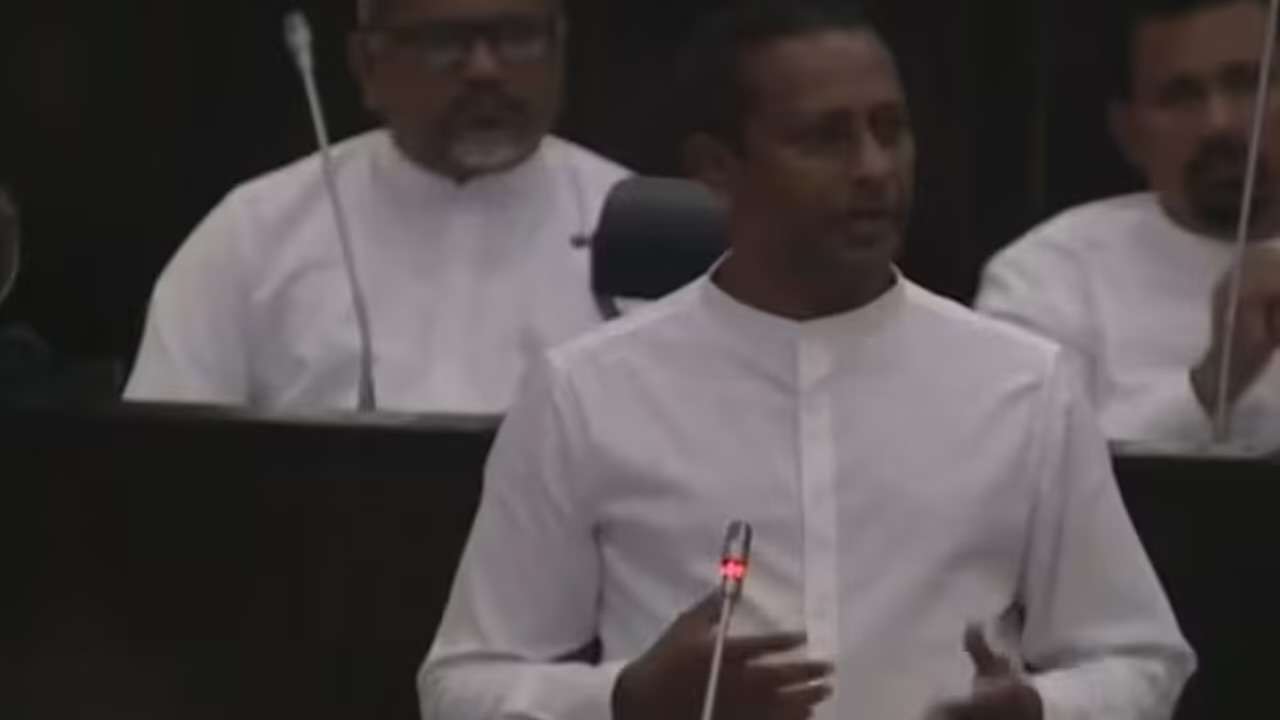 2022 – 2025 வரை சிகரெட் உற்பத்தி 32 சதவீதத்தால் வீழ்ச்சி!