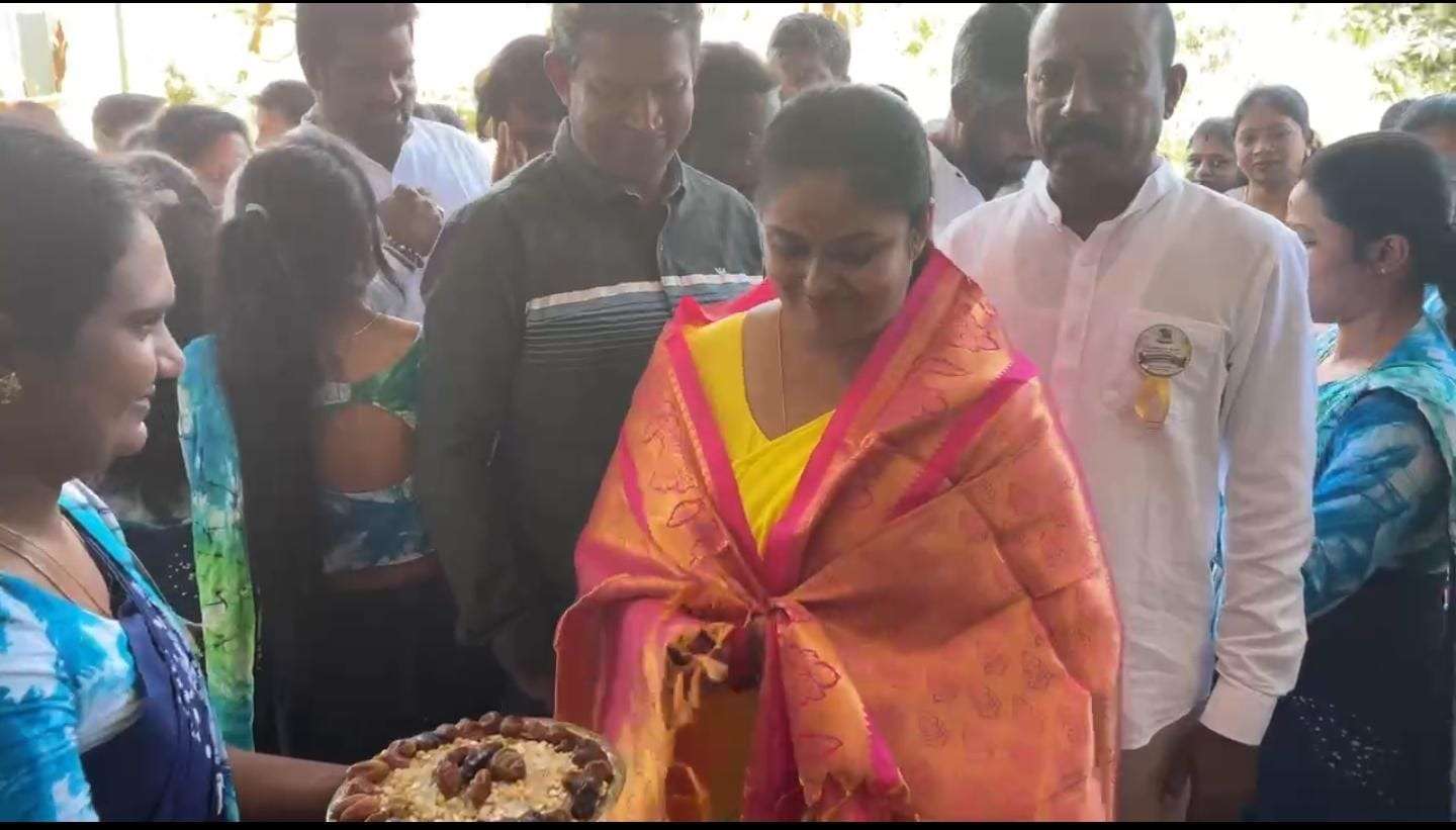 “வளமான நாடு – அழகான வாழ்வு” திட்டத்தின் கீழ் நுவரெலியா பிரதேச சபையில் உள்ளாட்சி மன்ற வாரம் வெற்றிகரமாக நிறைவு