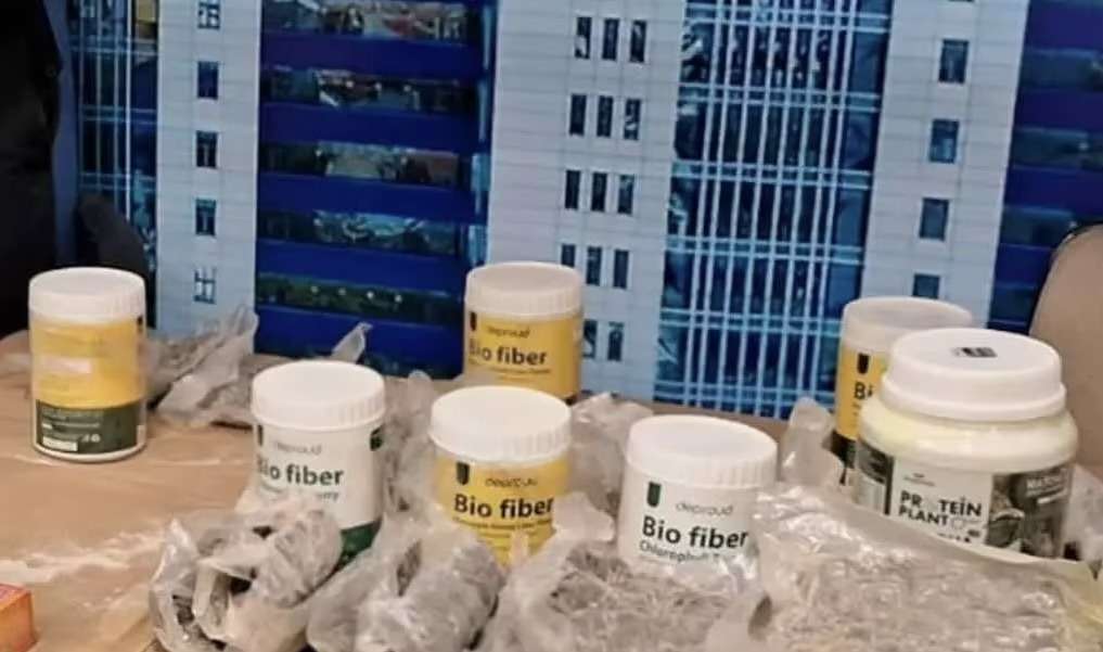 பல கோடி மதிப்பிலான போதைப்பொருட்களுடன் கட்டுநாயக்கவில் இருவர் கைது!