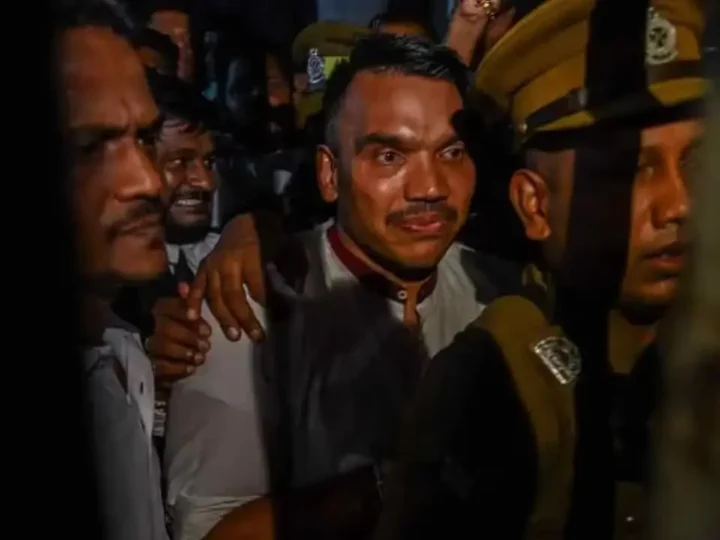 நாமல் ராஜபக்ஷ மீண்டும் விளக்கமறியலில்