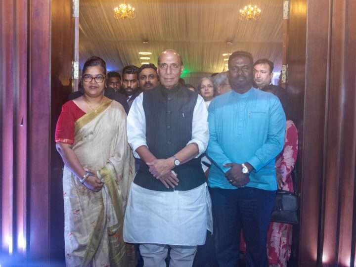 இந்திய பாதுகாப்பு அமைச்சரின் வரவேற்பு நிகழ்வில் விசேட அதிதியாகக் கலந்துகொண்டார் பிரதி அமைச்சர்