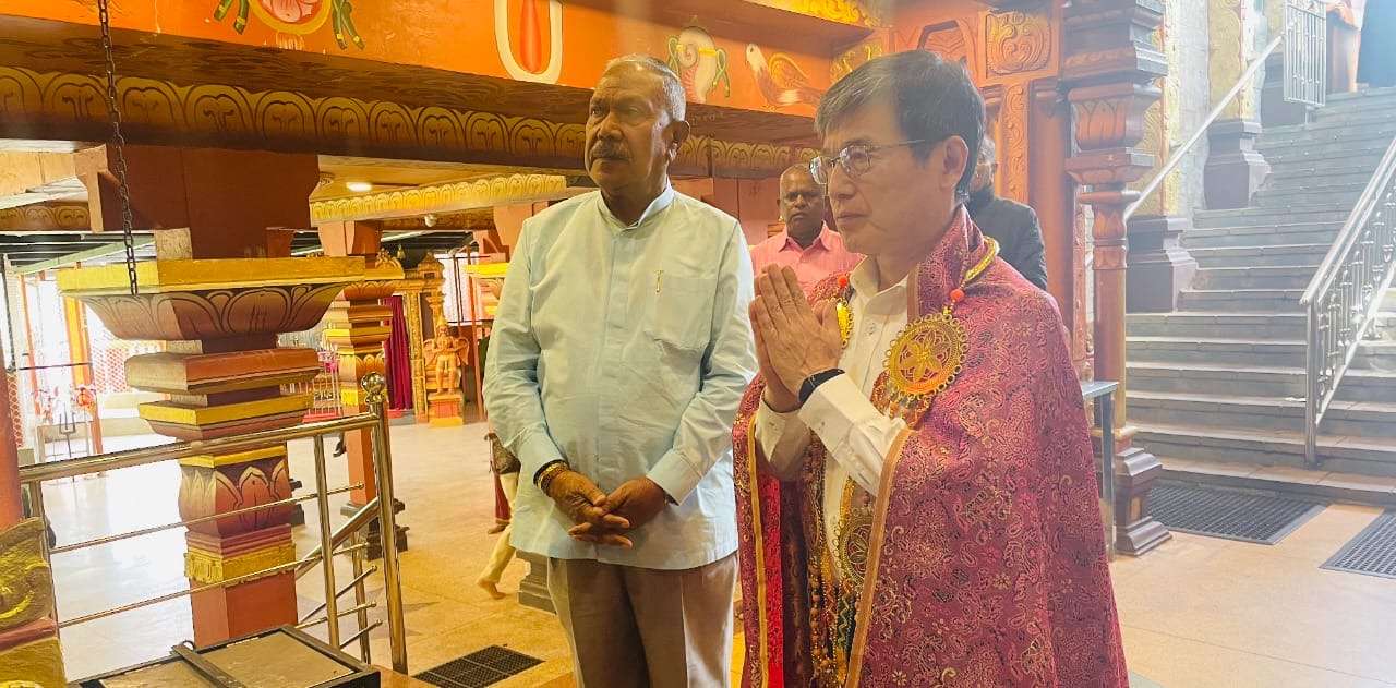 ஜப்பான் தூதுவர் சீதா எலிய சீதையம்மன் ஆலயத்தில் விசேட வழிபாடு: பாராளுமன்ற உறுப்பினர் வி.இராதாகிருஷ்ணன் வரவேற்பு