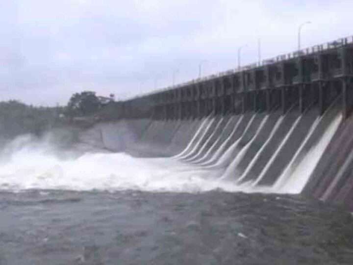 ராஜாங்கனை நீர்த்தேக்கத்தின் 8 வான் கதவுகள் திறப்பு