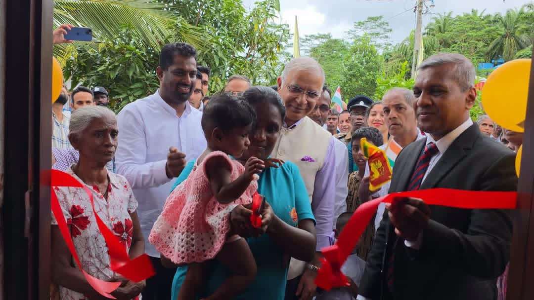 இந்திய உதவியுடன் காலியில் 24 குடும்பங்களுக்கு புதிய வீடுகள்!