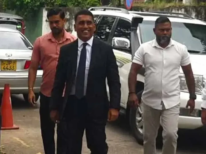 குற்றத்தை ஒப்புக்கொண்டார் ஜோன்ஸ்டன் பெர்னாண்டோ