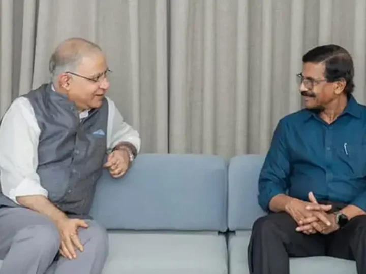 இந்திய உயர்ஸ்தானிகர் மற்றும் டில்வின் சில்வா இடையே சந்திப்பு